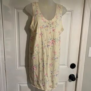 Vintage Amanda Stewart Floral Sleeveless Nightgown, Made in USA, Size Medium